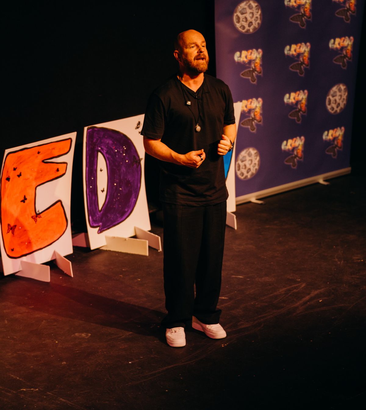 Credo, live on stage.
